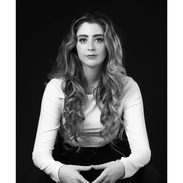 Portrait of Lauren Romanish